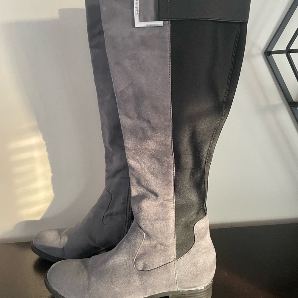 Calvin Klein Boots Size 6 1/2
